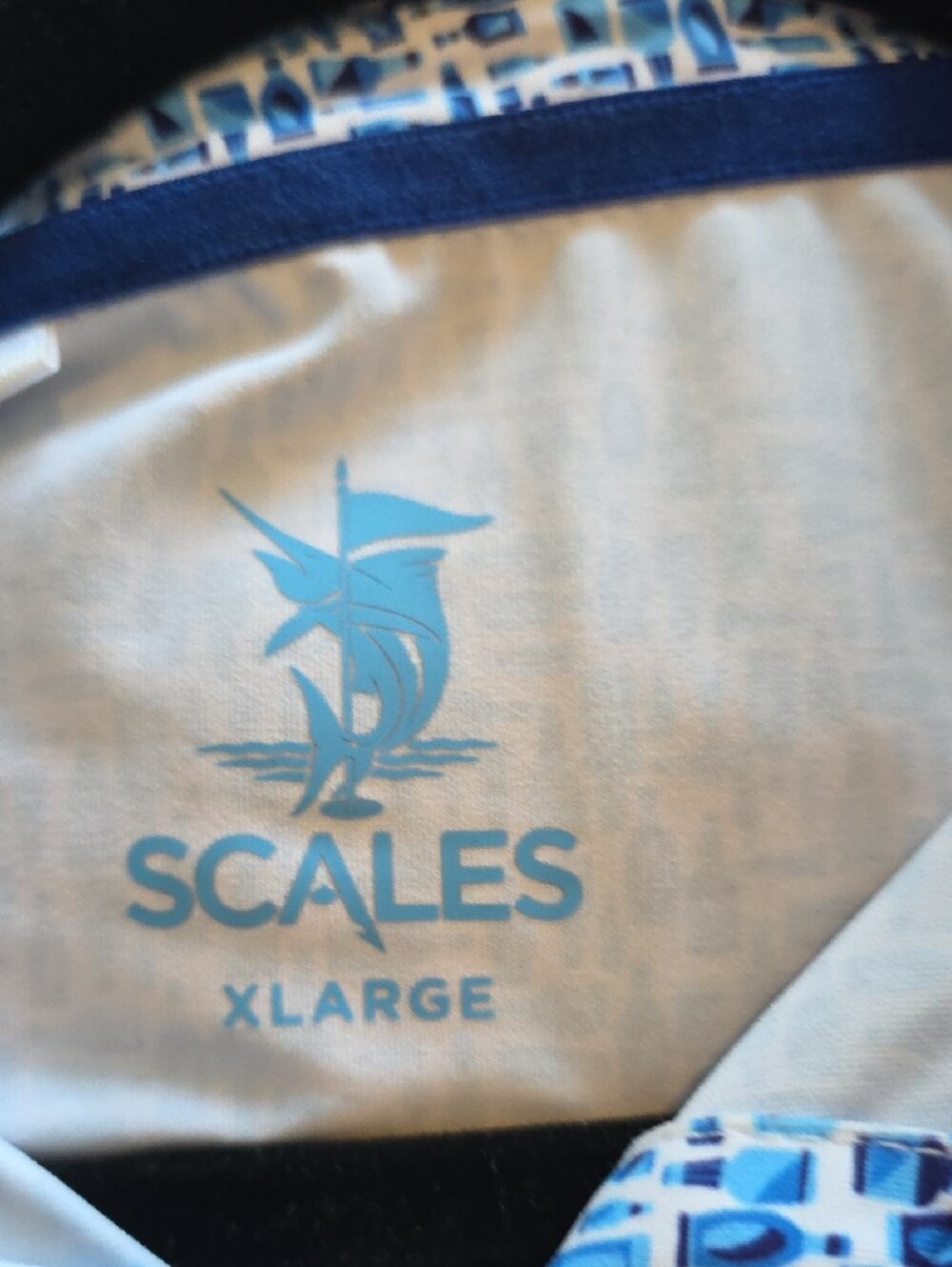 Men's Scales Patterned Polo Shirt Plantation Preserve Golf Course & Club - Picture 3 of 5